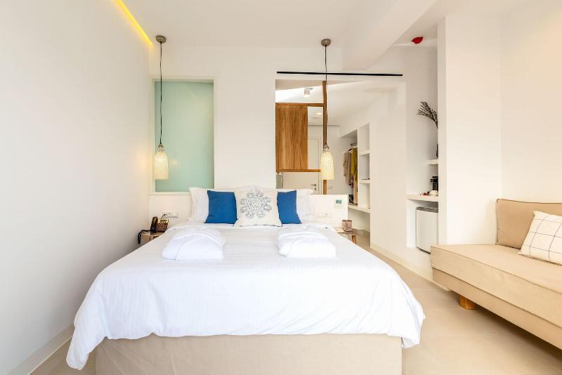 Bluetopia Suites Mykonos Town Екстер'єр фото