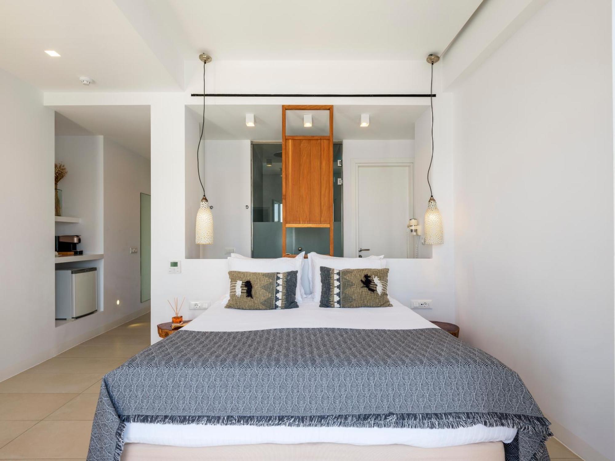 Bluetopia Suites Mykonos Town Екстер'єр фото