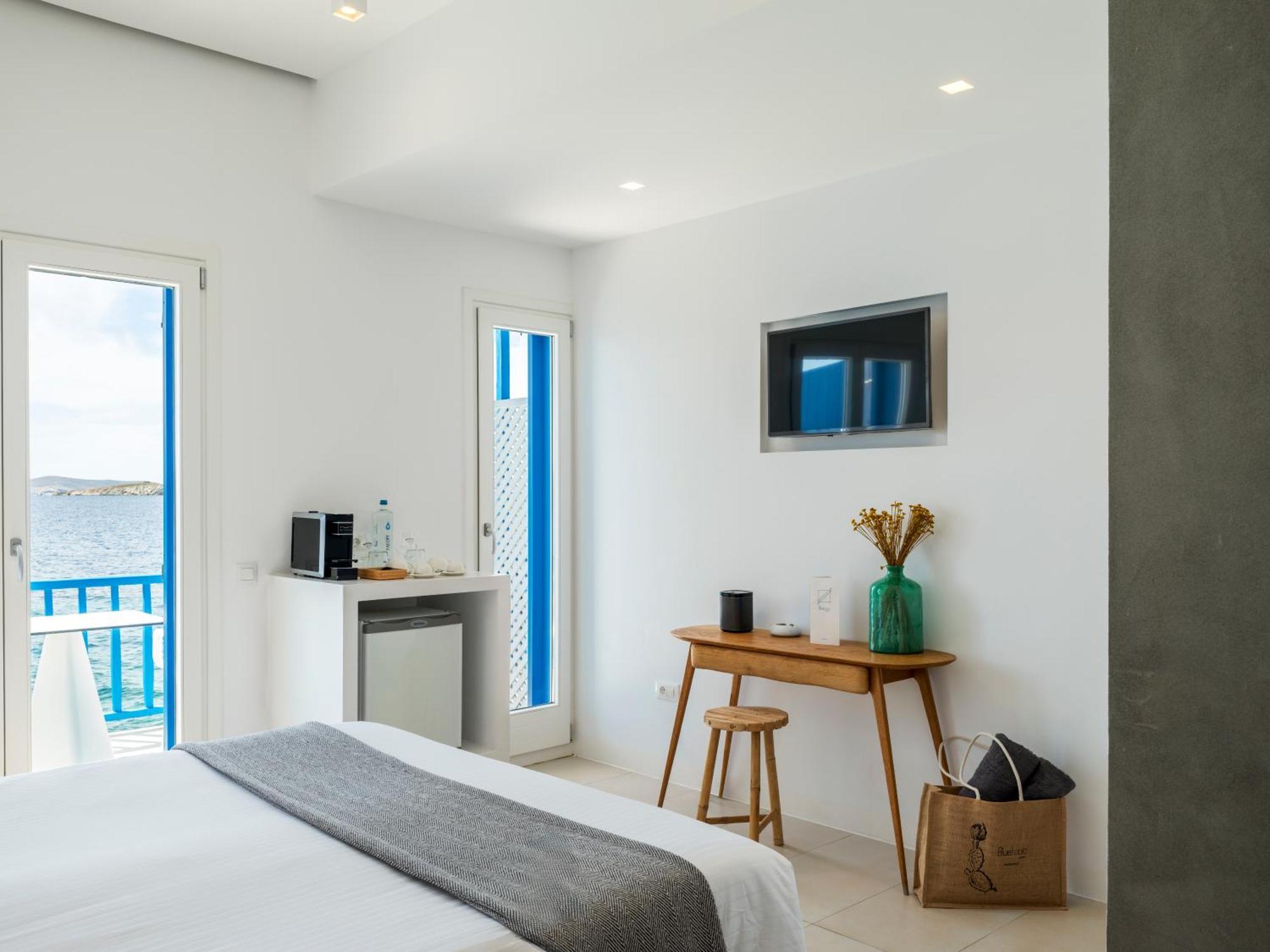 Bluetopia Suites Mykonos Town Екстер'єр фото