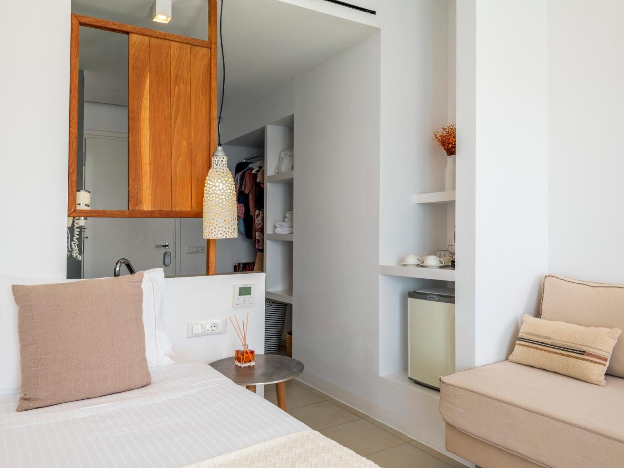 Bluetopia Suites Mykonos Town Екстер'єр фото