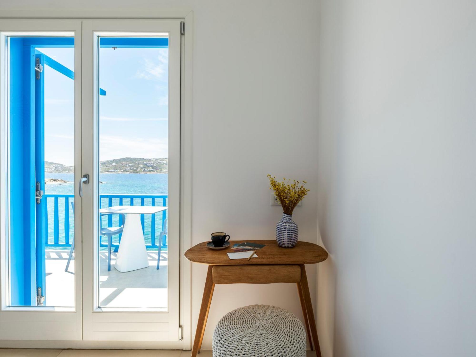 Bluetopia Suites Mykonos Town Екстер'єр фото