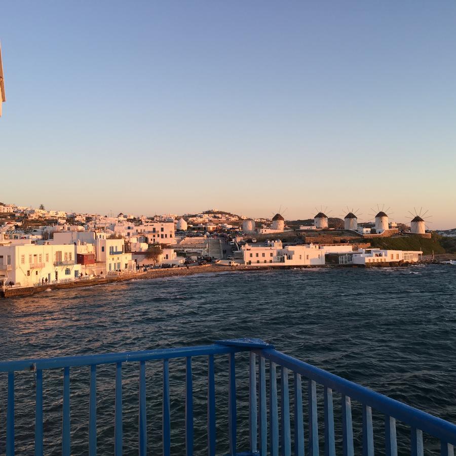 Bluetopia Suites Mykonos Town Екстер'єр фото